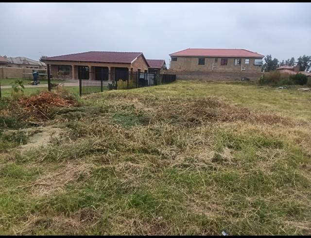 1,083M² VACANT LAND FOR SALE IN RIVERSDALE